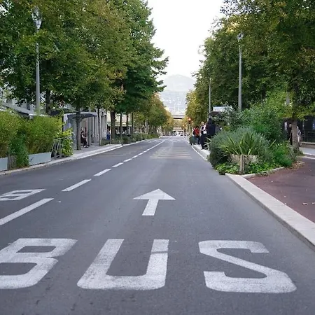 Apartment Tres Cosy, En Plein Centre-ville, Proximite Plage, Centre Nizza