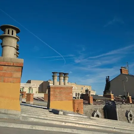 Apartment Tres Cosy, En Plein Centre-ville, Proximite Plage, Centre *